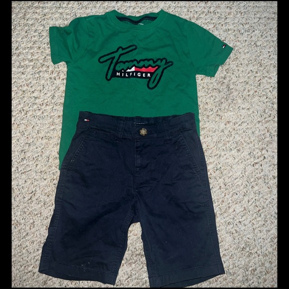 TOMMY HILFIGER BOYS SHIRT & SHORTS - Picture 4 of 7